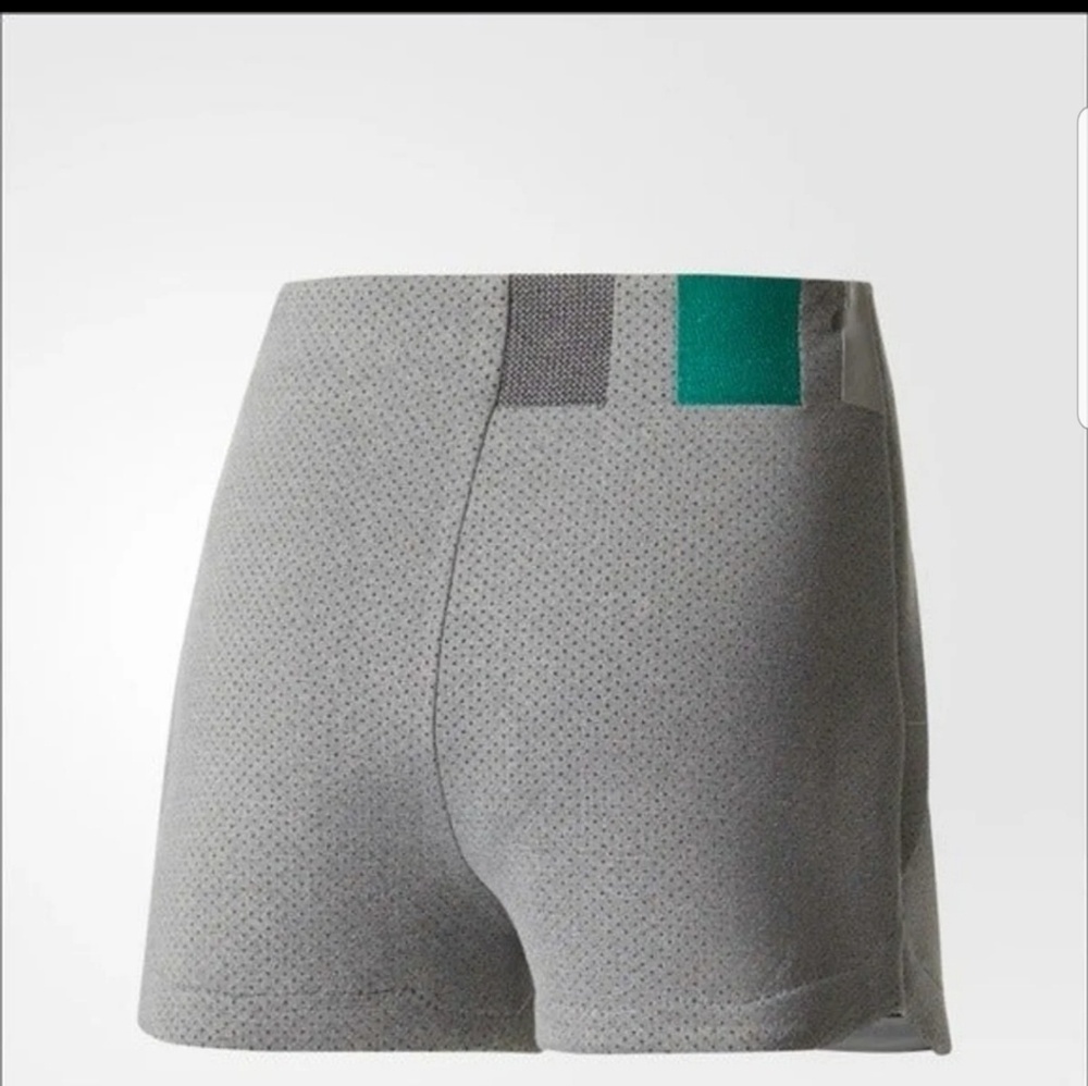 Adidas shorts - Picture 2 of 7